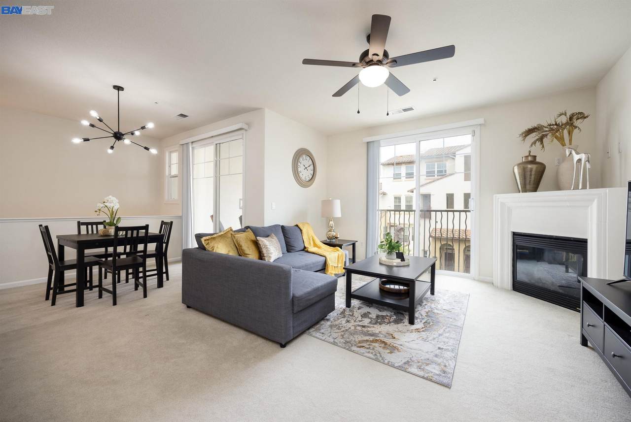 4292 Clarinbridge Cir - Photo 1