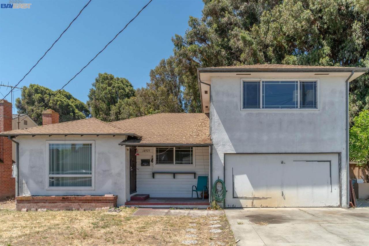 14925 Crosby St - Photo 1
