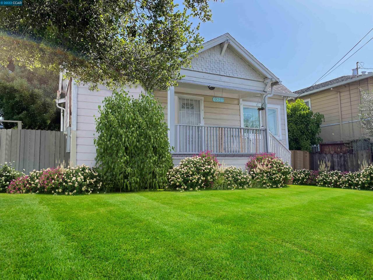 3550 Davis St - Photo 1