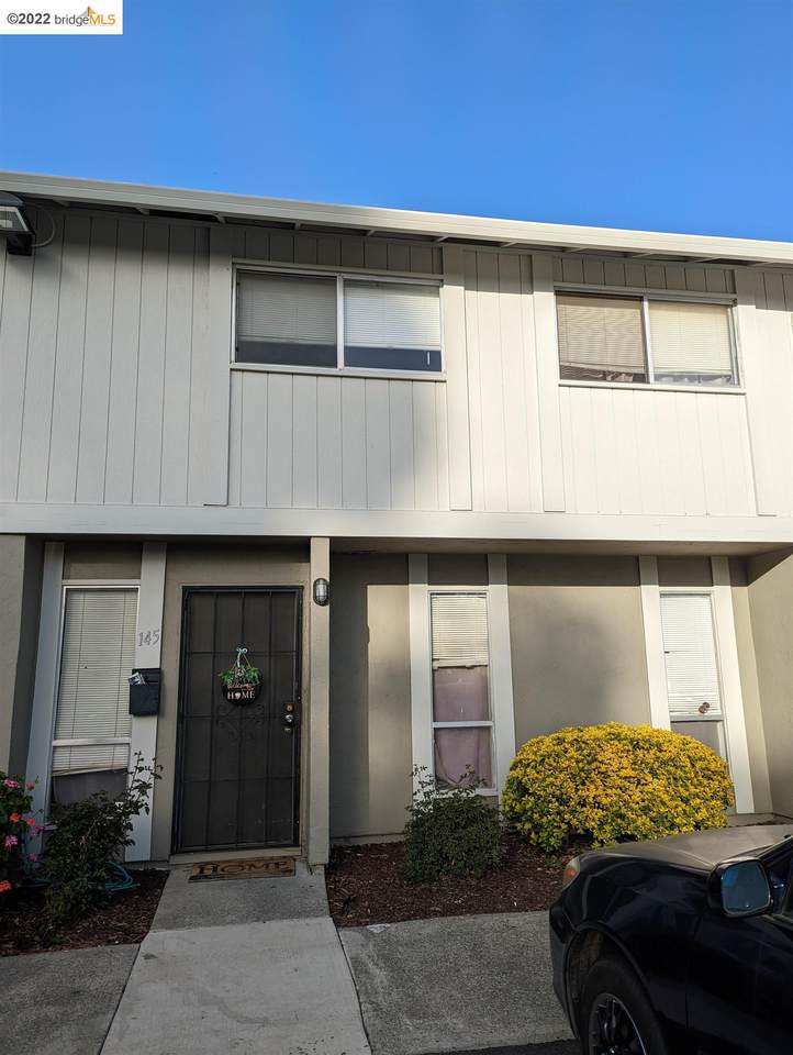 145 Del Rey Court - Photo 1