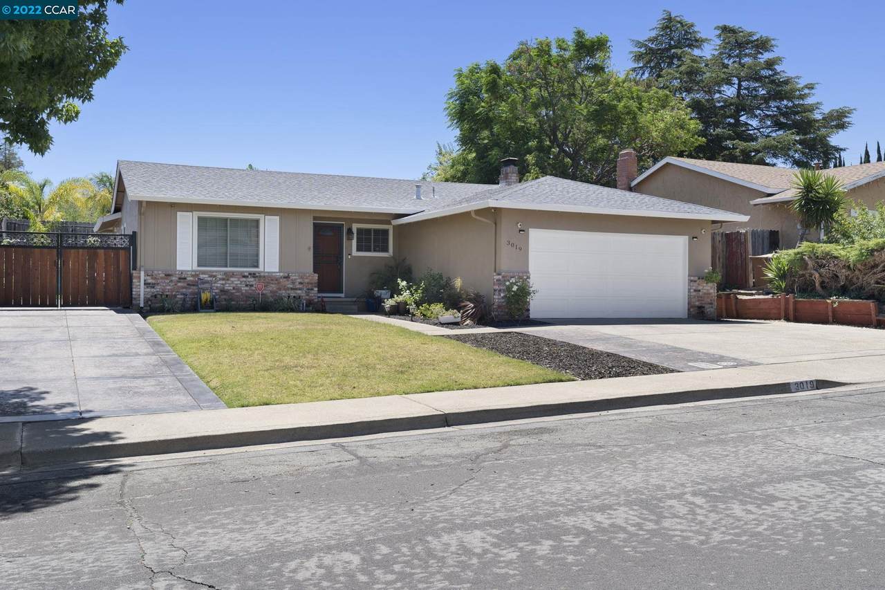 3019 Francisco - Photo 1