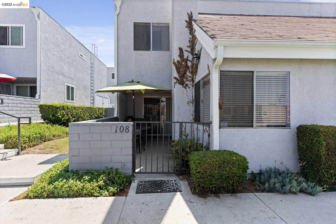 11826 Loma Drive 108 - Photo 1
