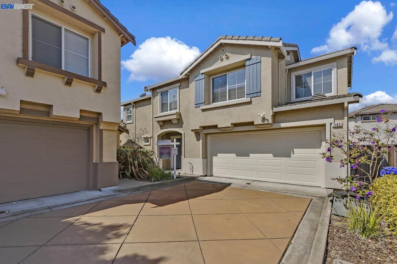 1103 Yarrow Pl - Photo 1