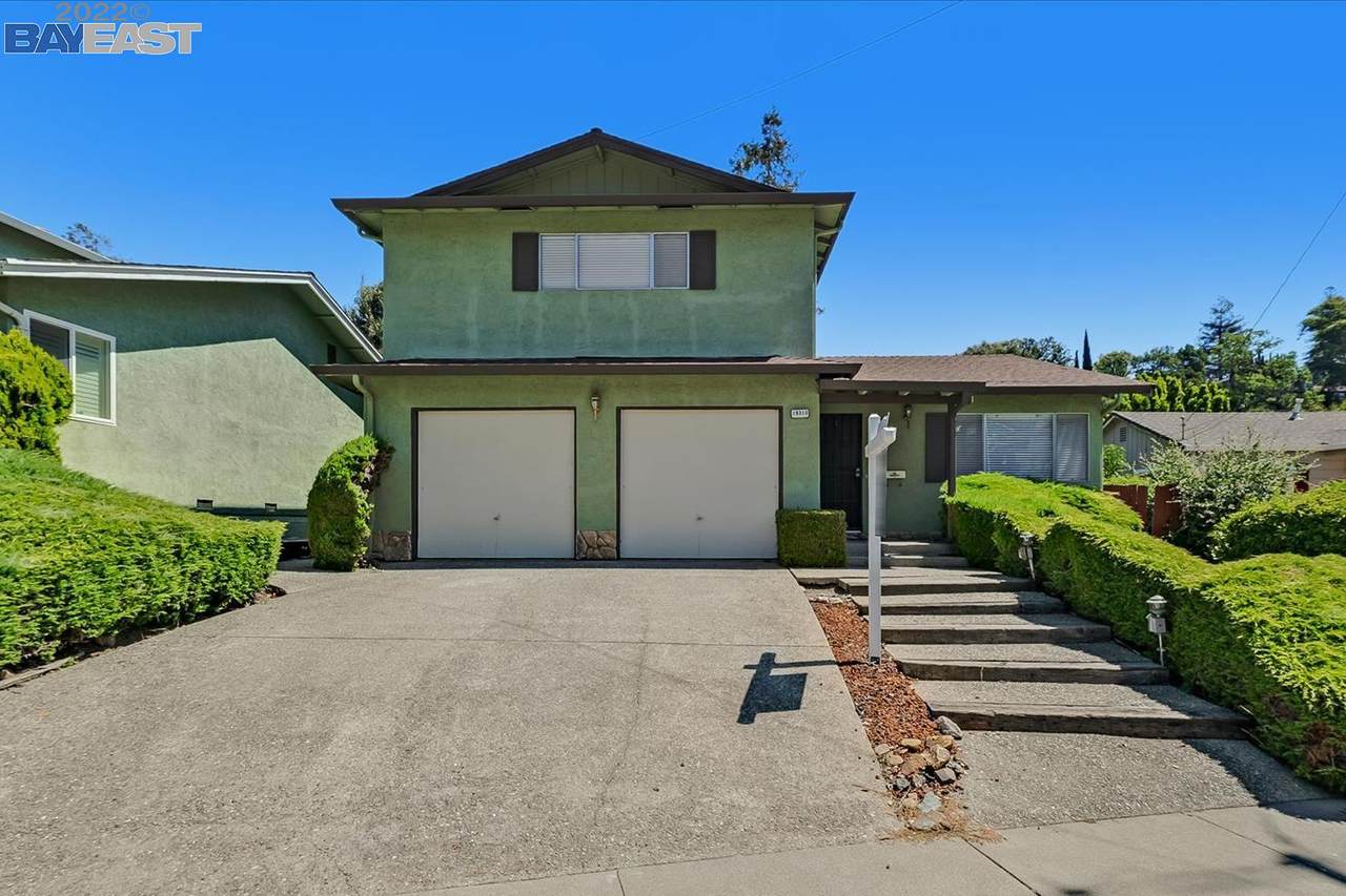 19310 Stanton Ave - Photo 1