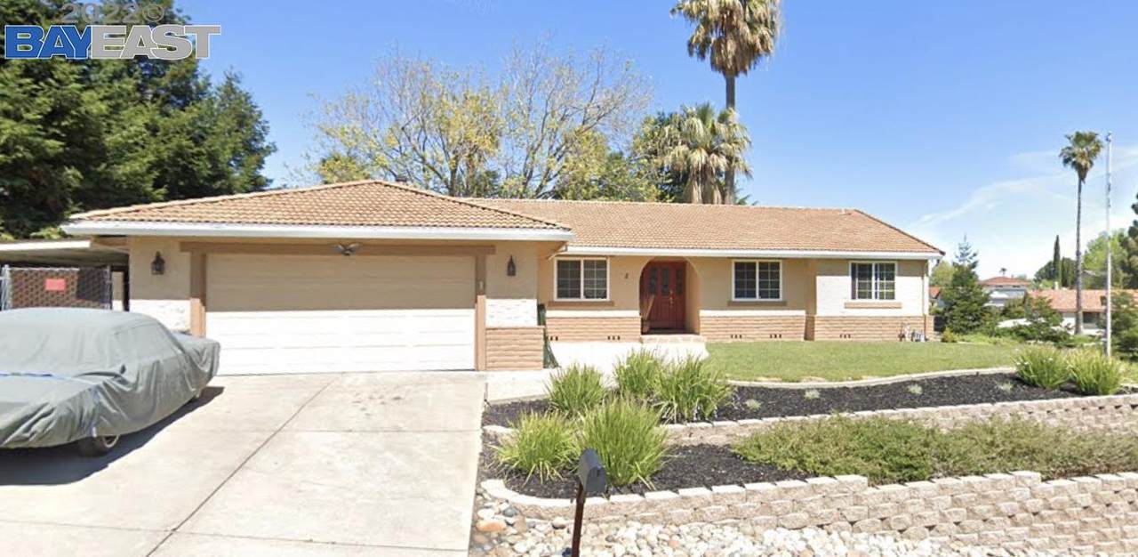 2 Del Cerro - Photo 1