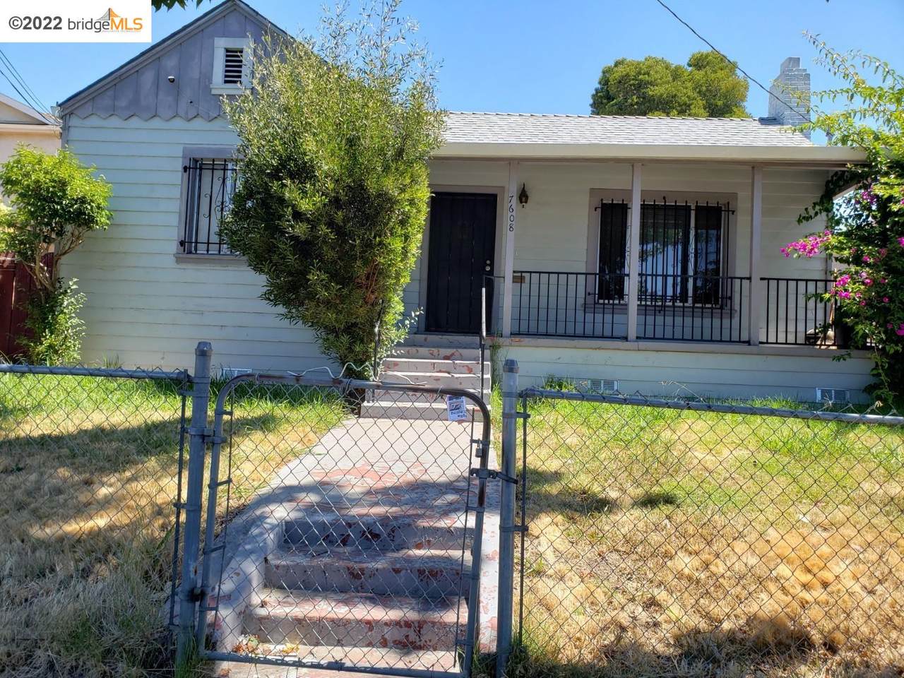 7608 Garfield Ave - Photo 1