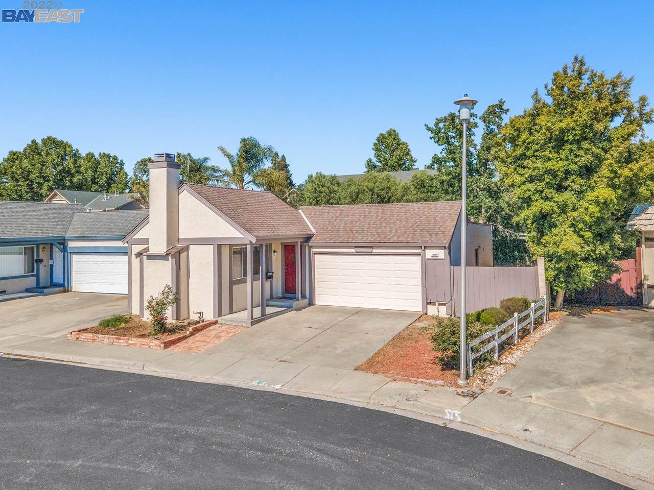 38098 Edward Ave - Photo 1