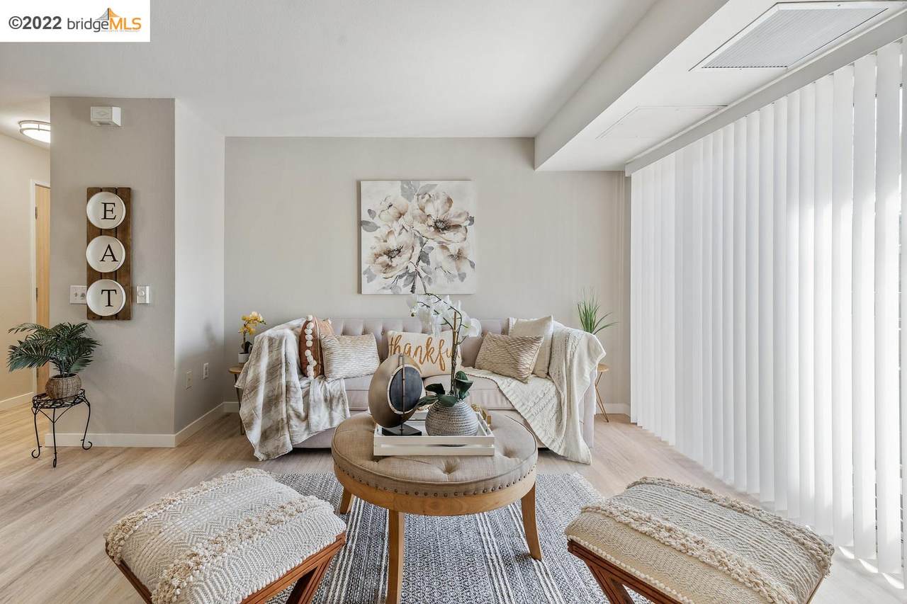 135 Valencia Apt A201 - Photo 1