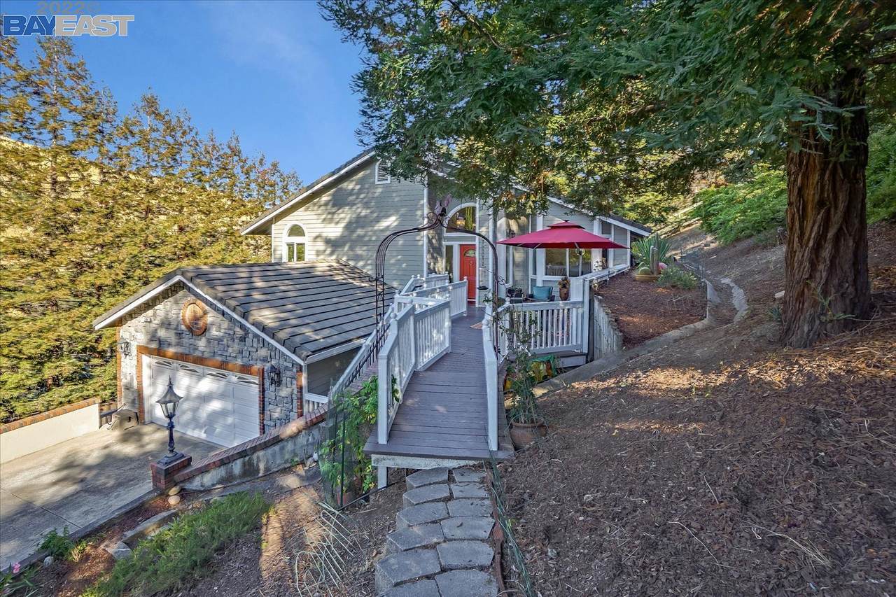 1591 Springbrook Rd - Photo 1