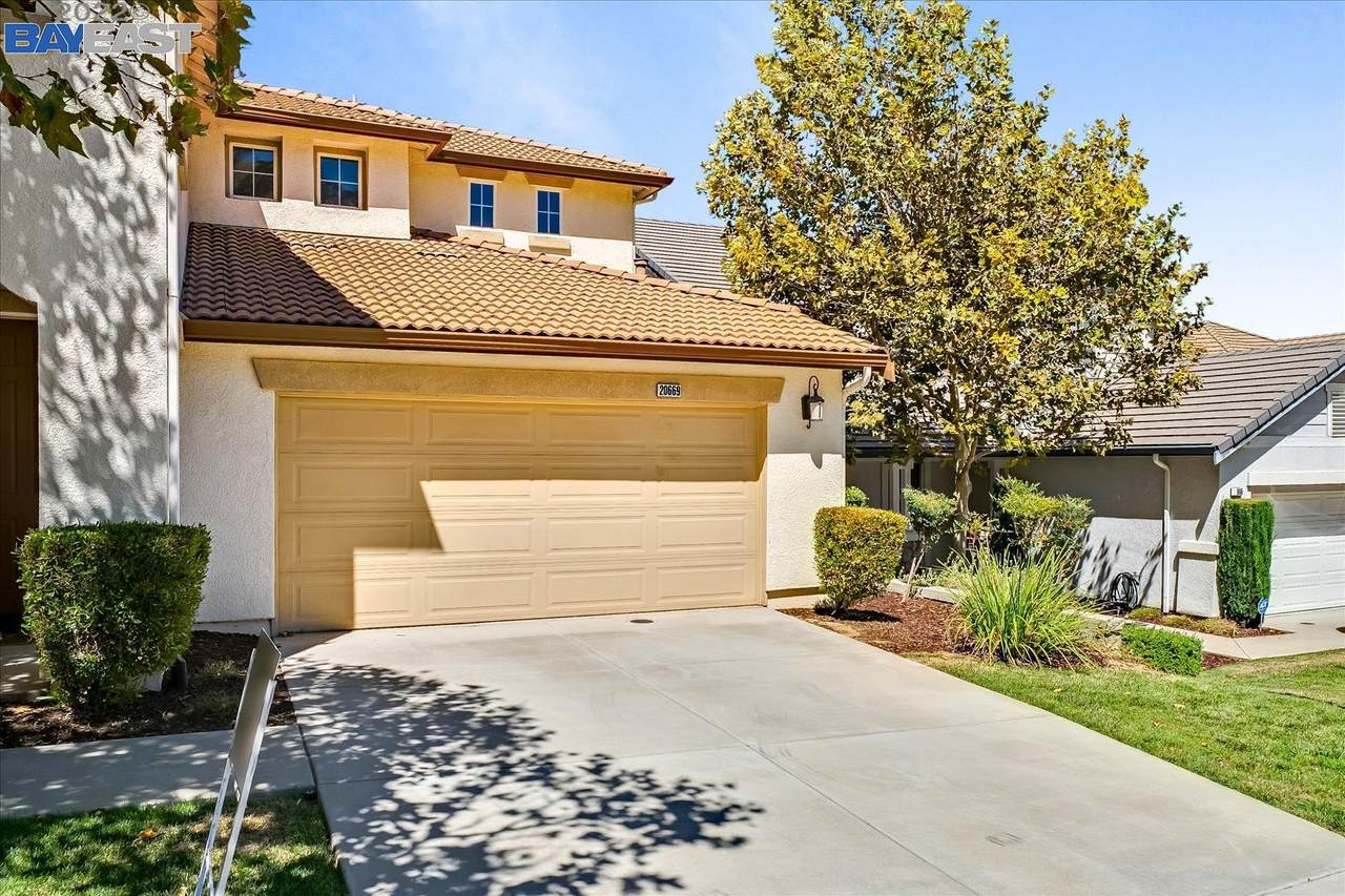 20669 Golf Canyon Court - Photo 1