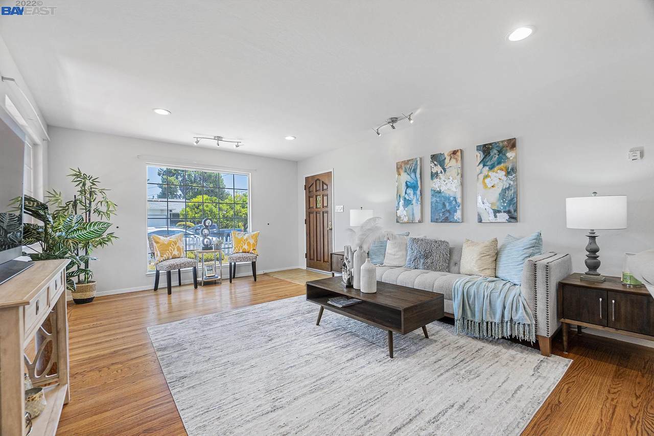 4747 Cortez Ave - Photo 1