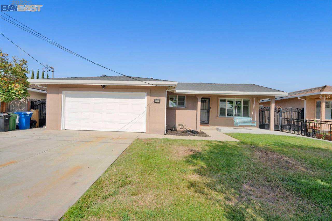 6321 Marguerite Dr - Photo 1