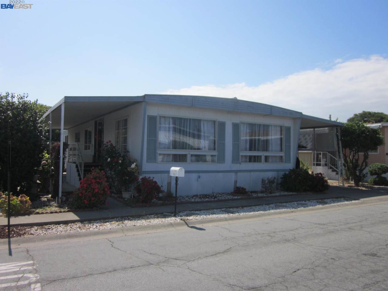 1150 Winton Ave. 540 - Photo 1