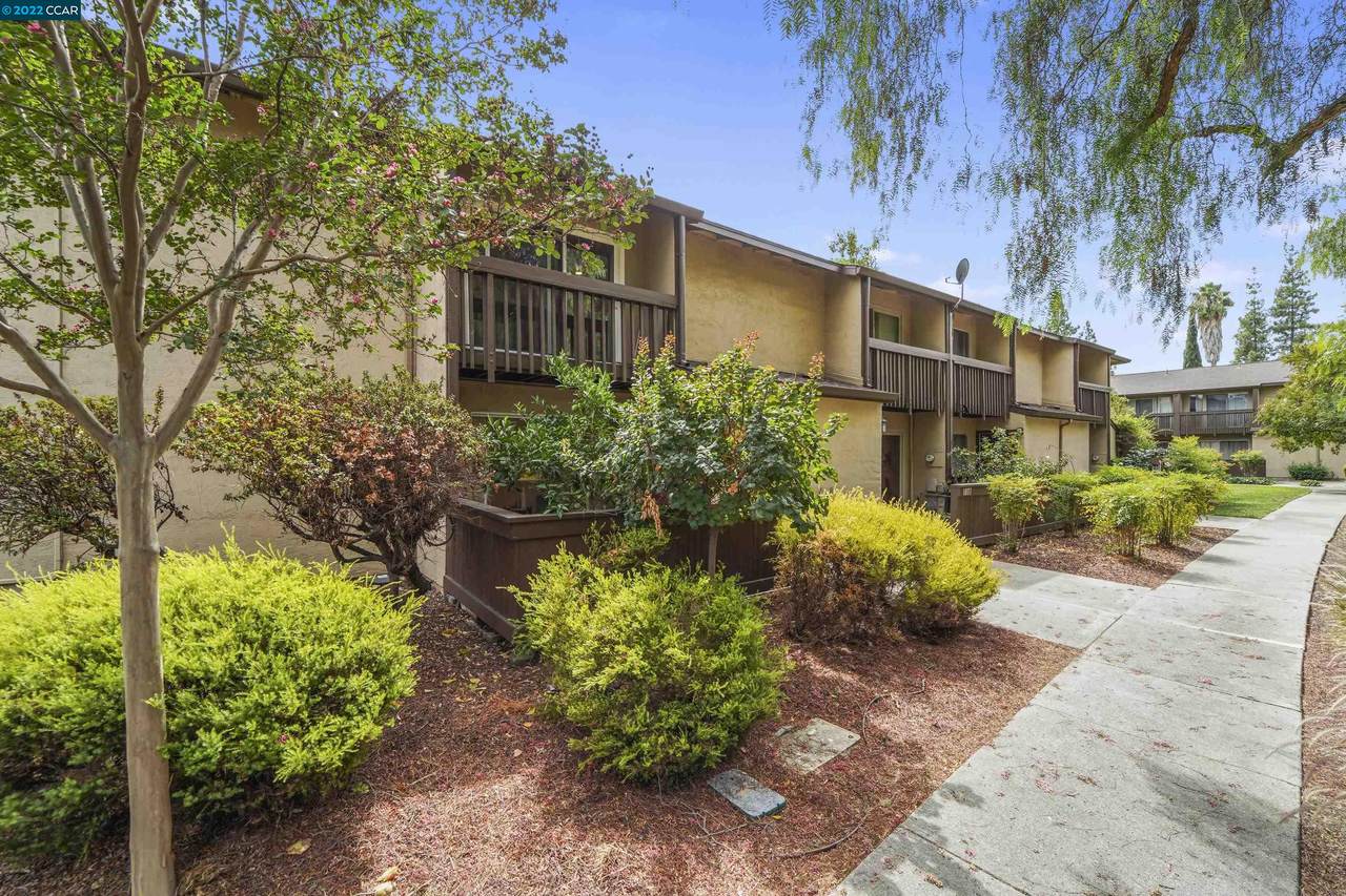 1879 Olmo Way - Photo 1