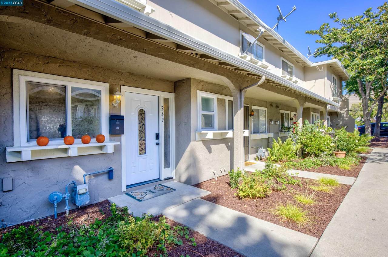 249 Temple Drive - Photo 1