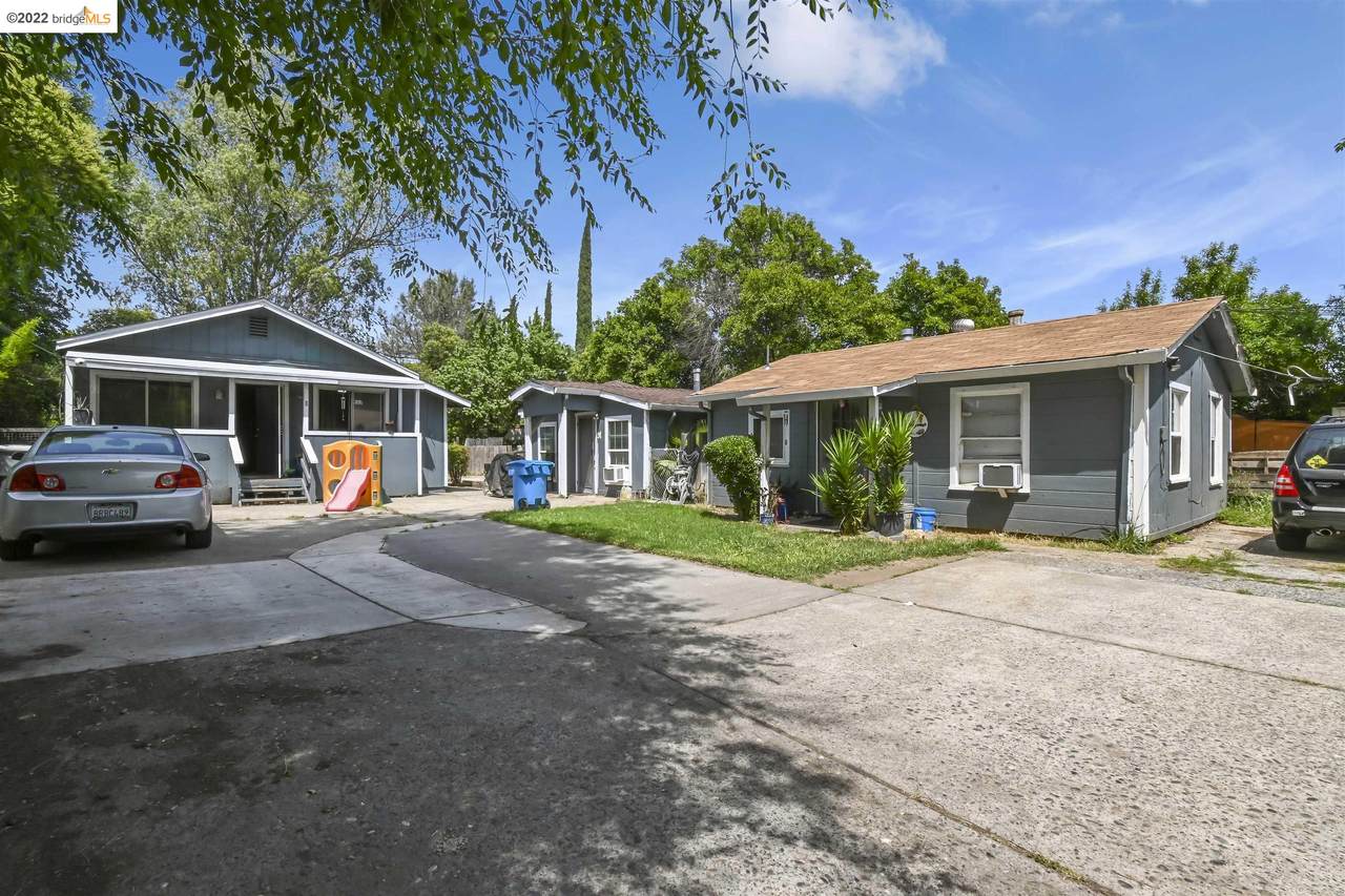 1669 Ash Way - Photo 1