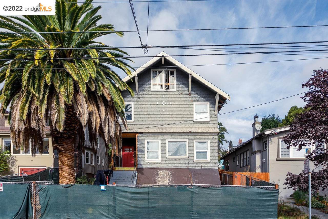 555 Chetwood St - Photo 1