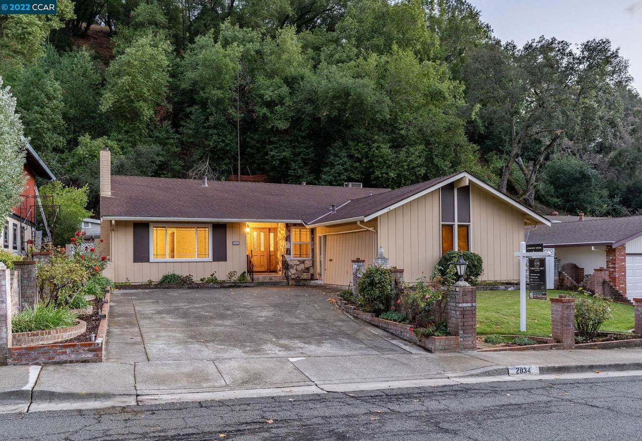 2834 Wright Ave - Photo 1