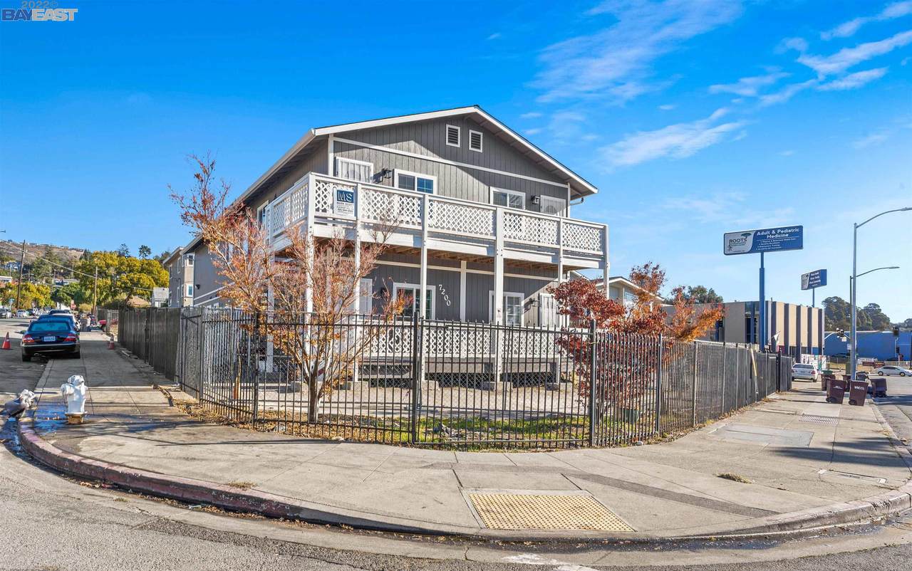 7200 Macarthur Blvd - Photo 1