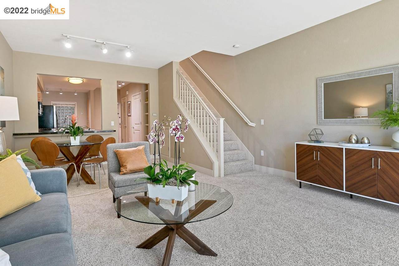 1587 Brunswig Ln - Photo 1