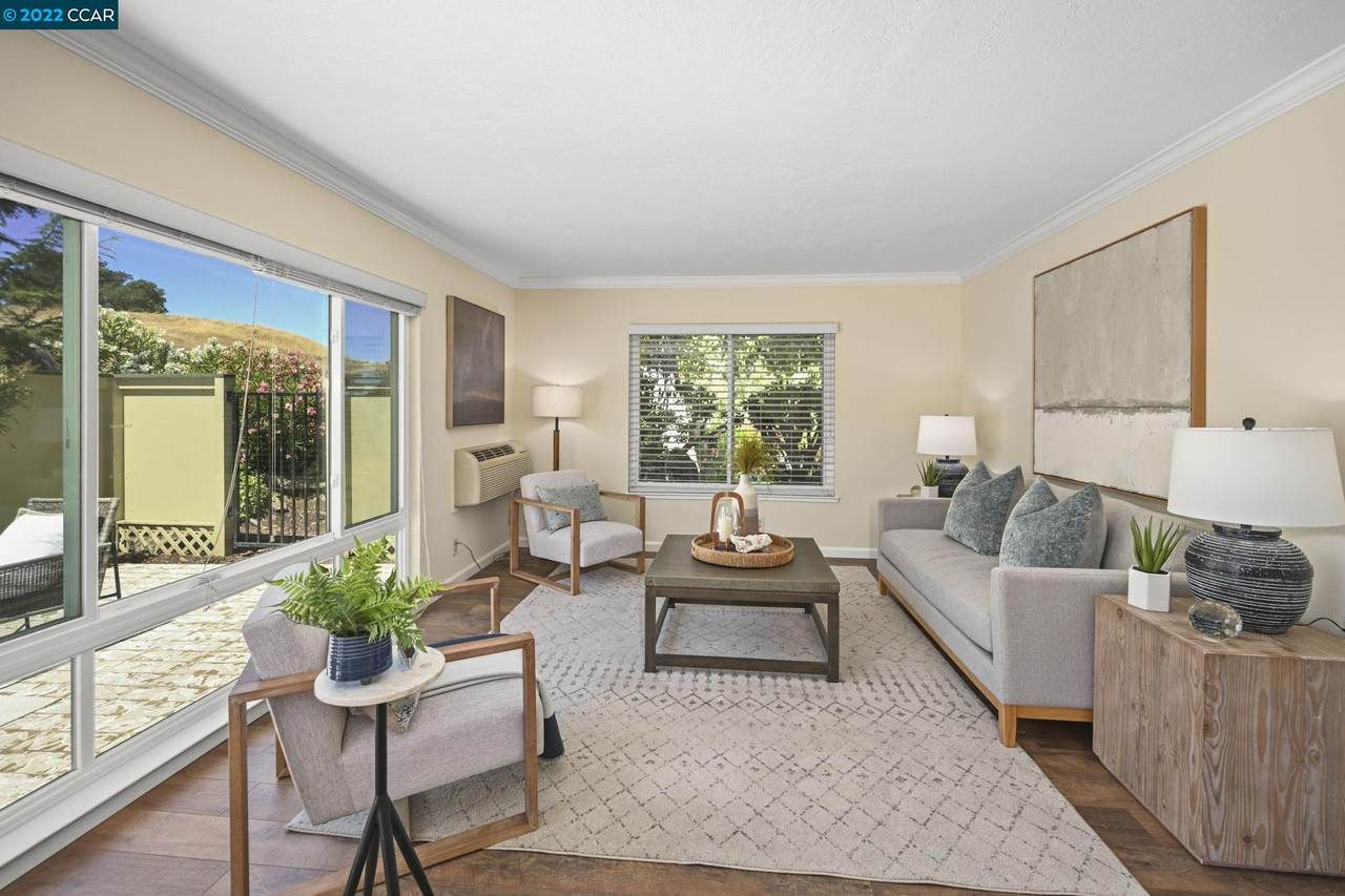 1324 Skycrest Dr 4 - Photo 1