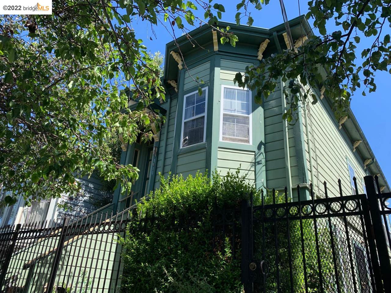 1412 10th Street - Photo 1