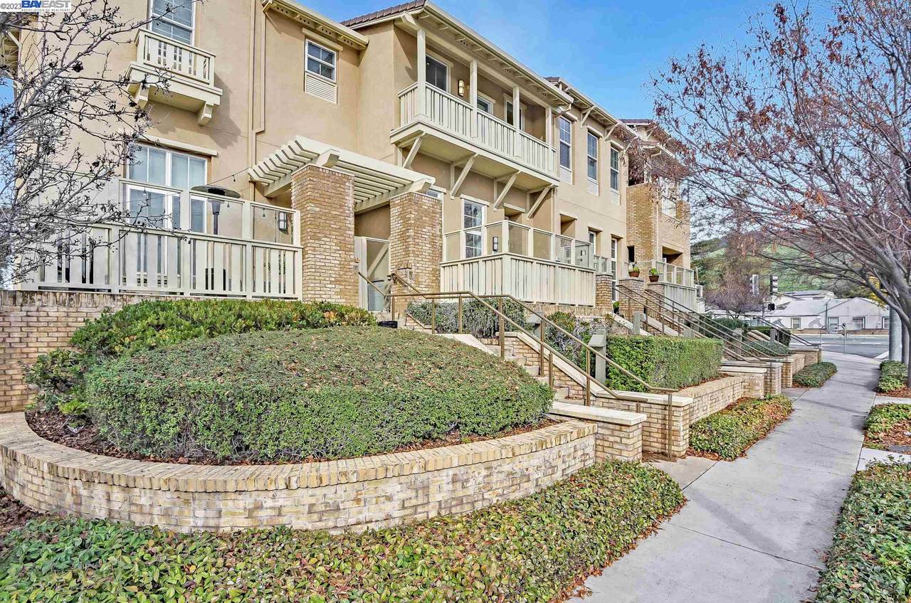 105 Silk Oak Cmn - Photo 1