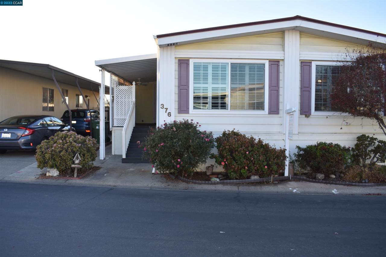 376 Avenida Flores 77 - Photo 1