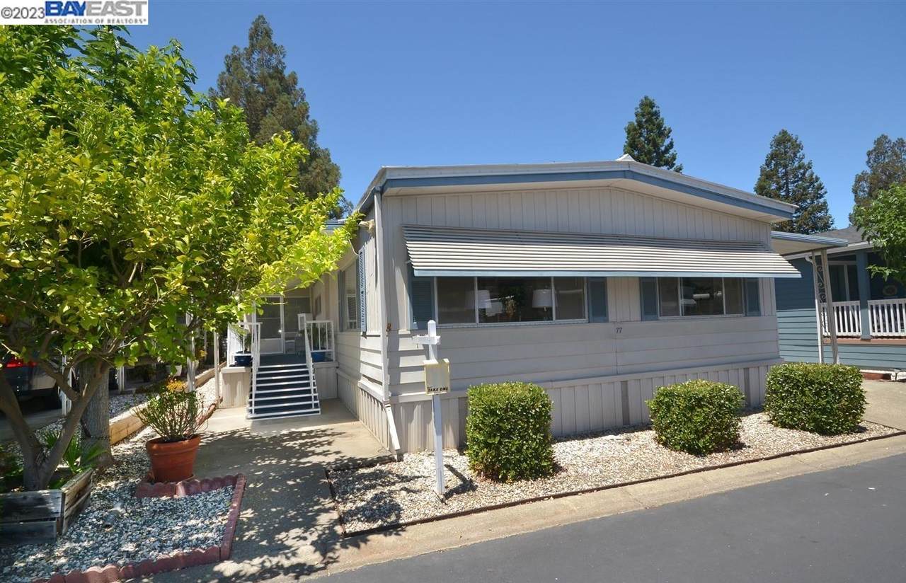 3231 Vineyard Ave. 77 - Photo 1