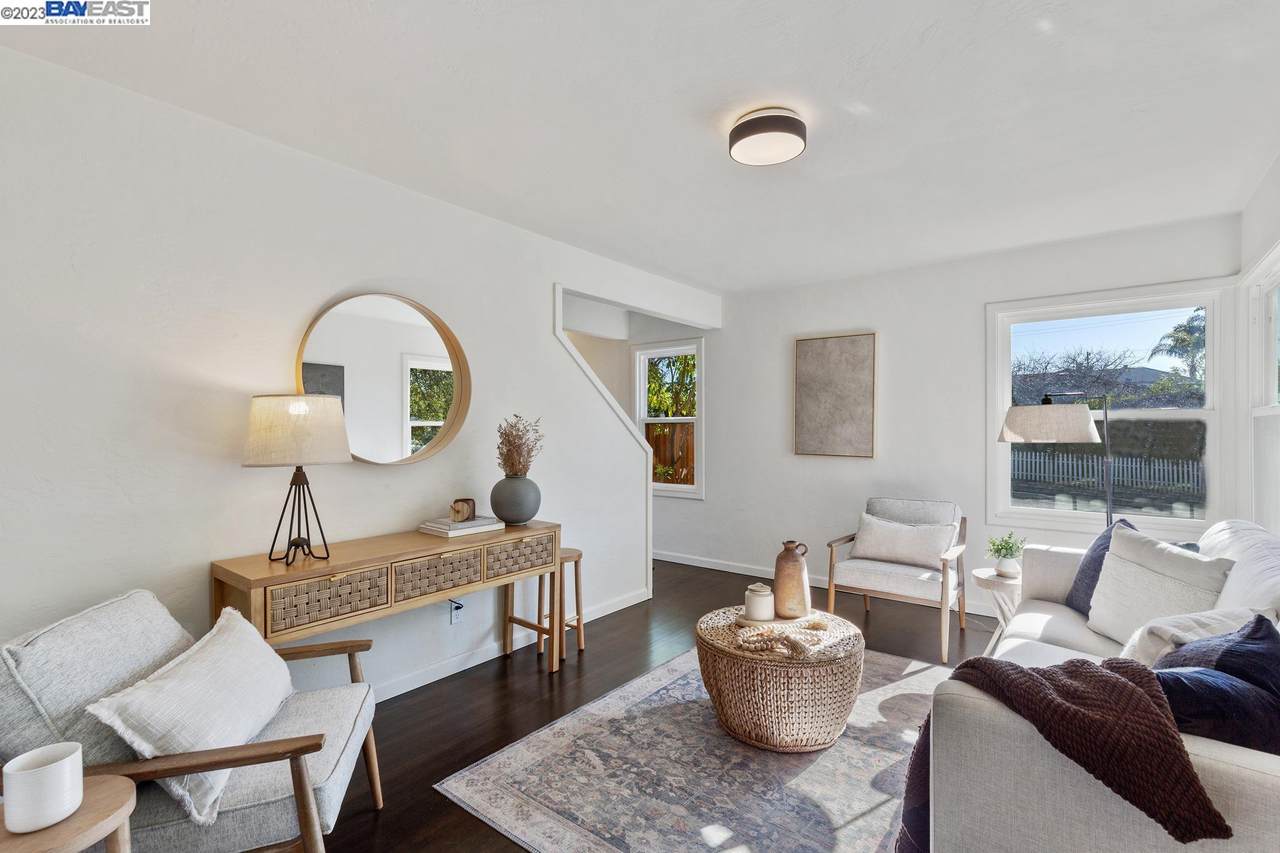 201 Cypress Street - Photo 1