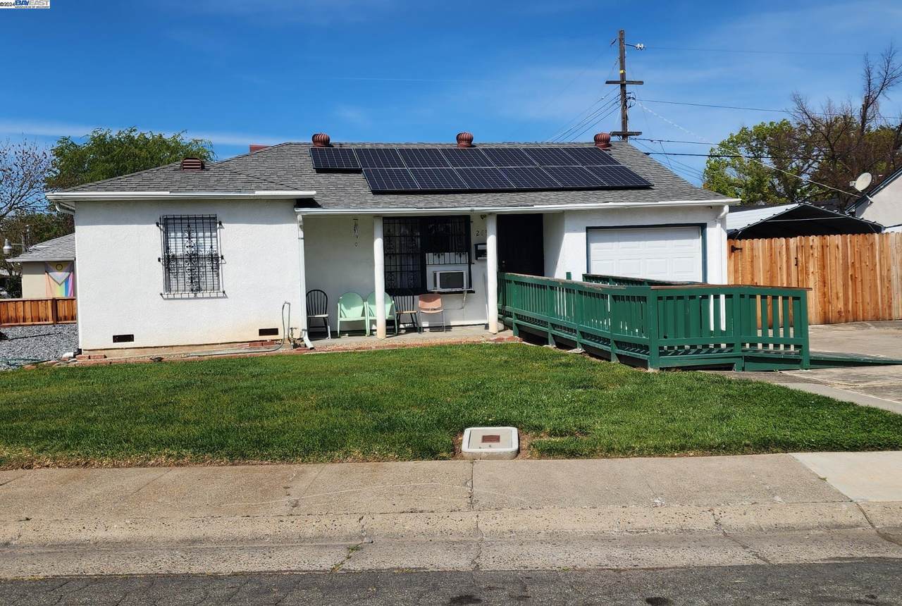 2651 Phyllis Ave - Photo 1