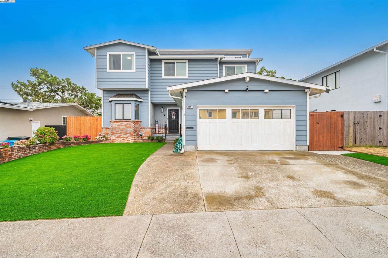 3031 Fasman Dr - Photo 1