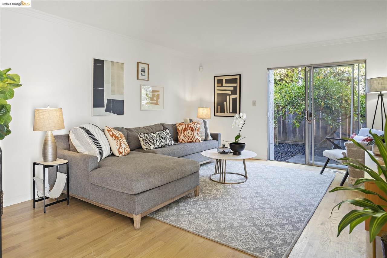 59 Villa Dr - Photo 1