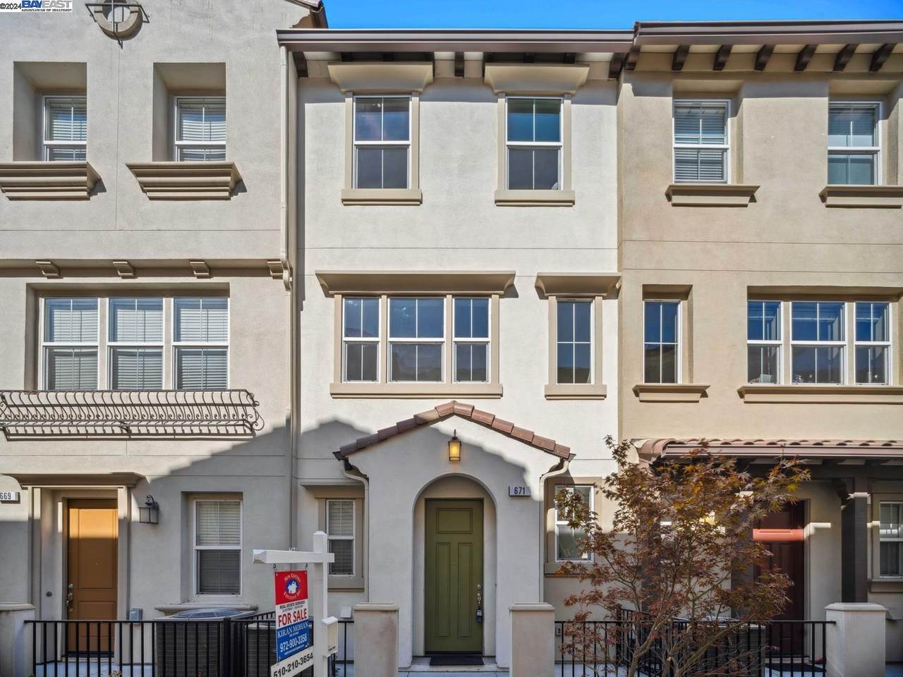 671 Barcelona Loop - Photo 1
