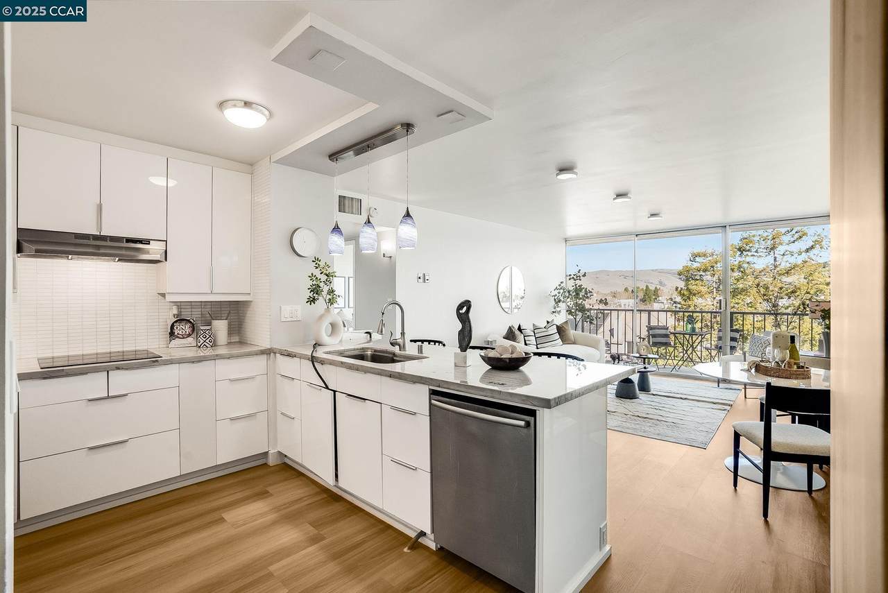 3909 Stevenson Blvd 605 - Photo 1