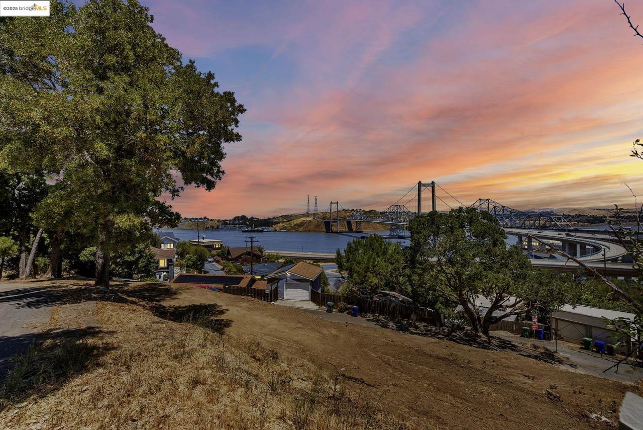 125 Kendall Ave - Photo 1