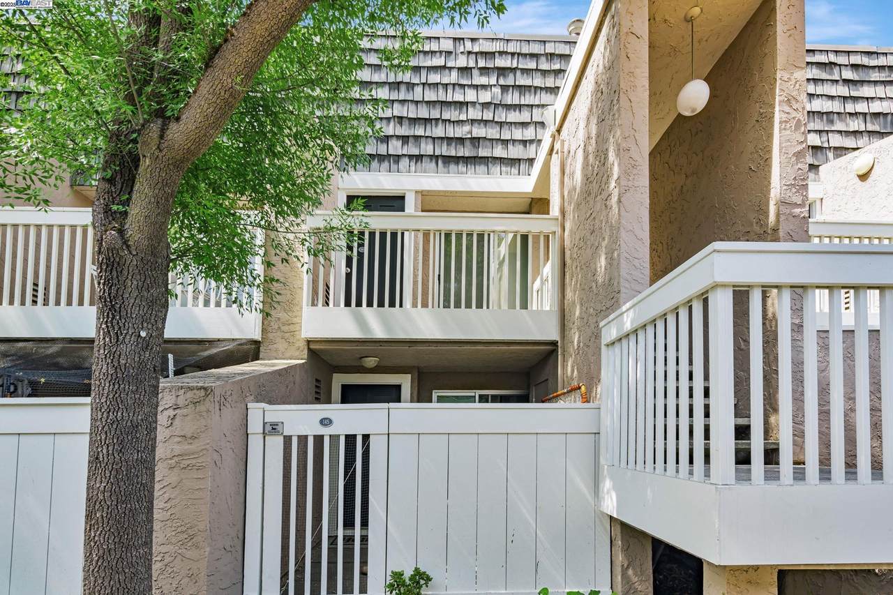 675 Sharon Park Dr 245 - Photo 1