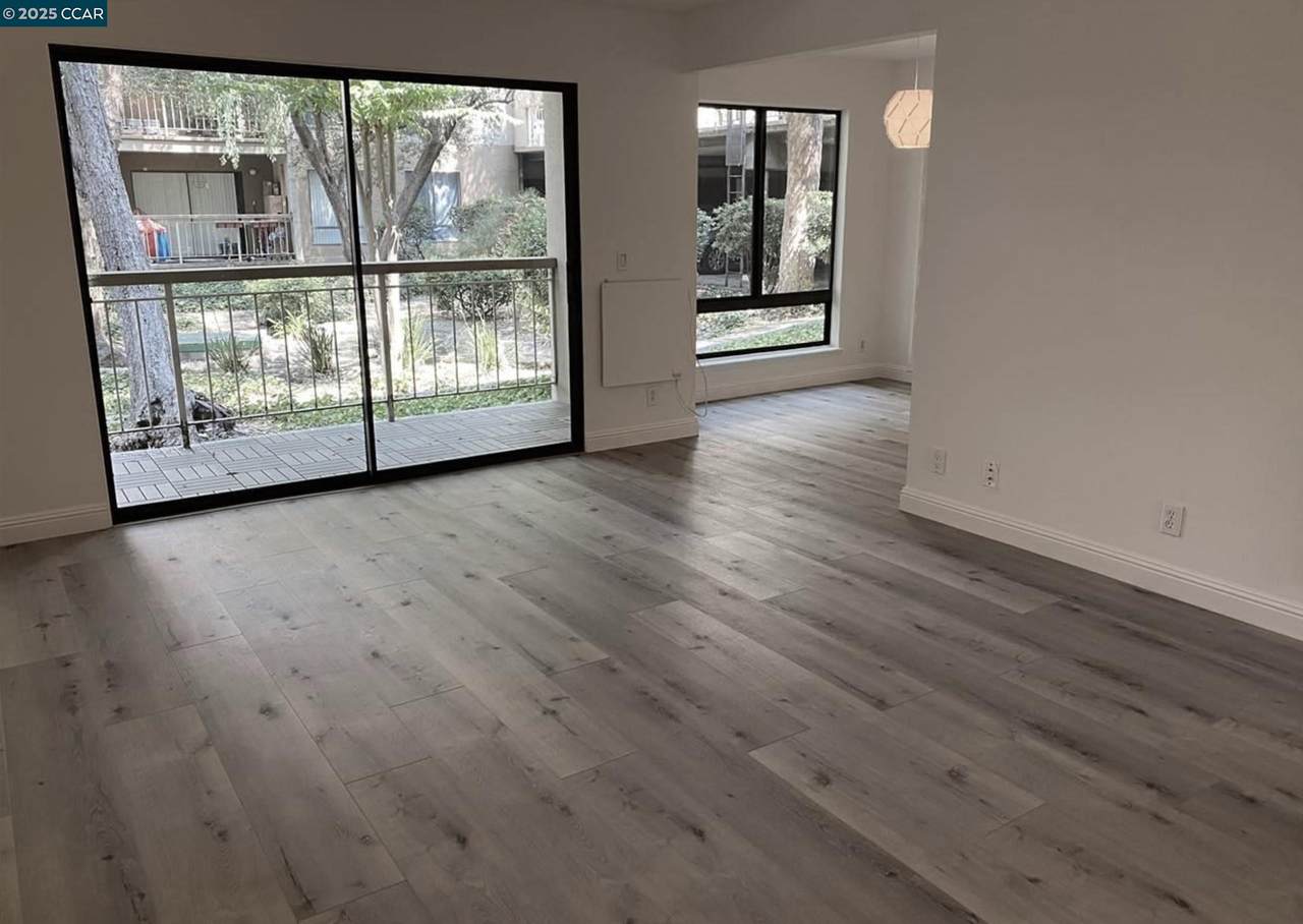 440 Civic Dr 105 - Photo 1