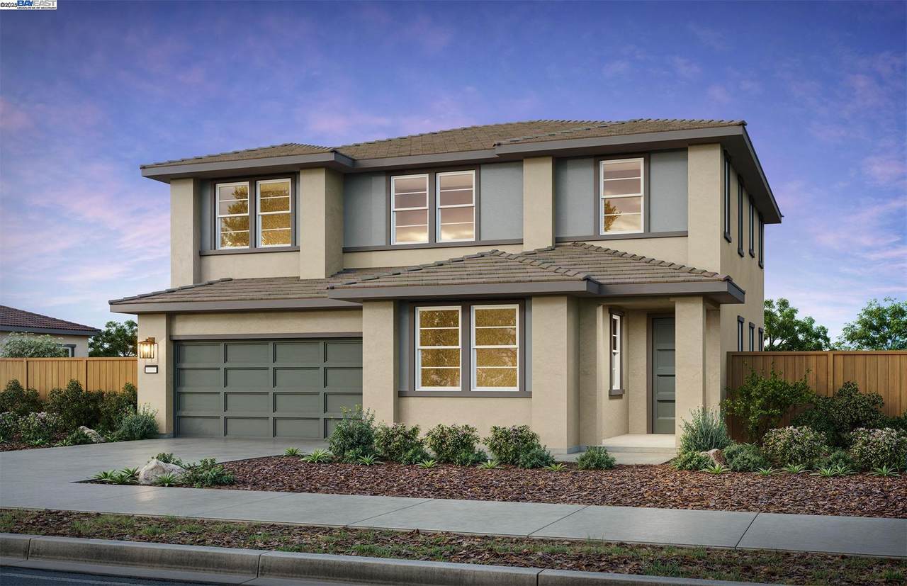 350 Clydesdale Court - Photo 1