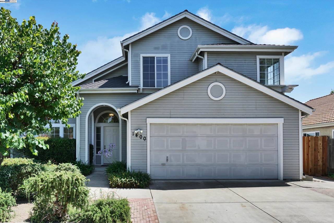 1400 Tennis Ln - Photo 1