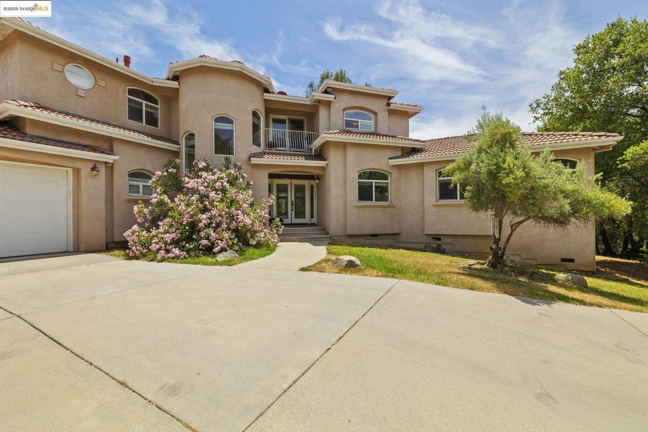 14542 Lake Vista Dr - Photo 1