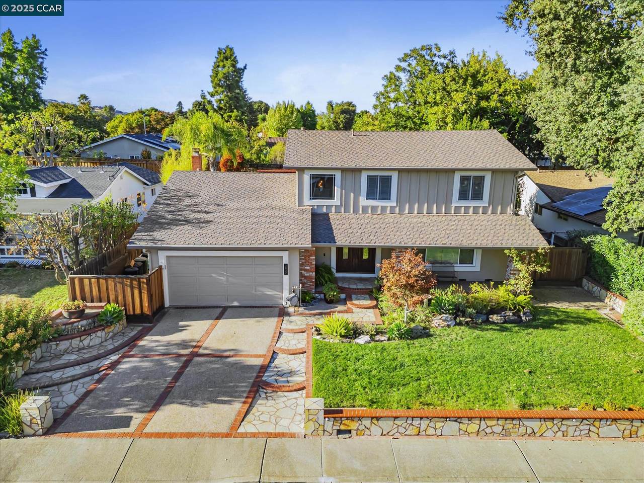 2837 Winthrop Ave - Photo 1