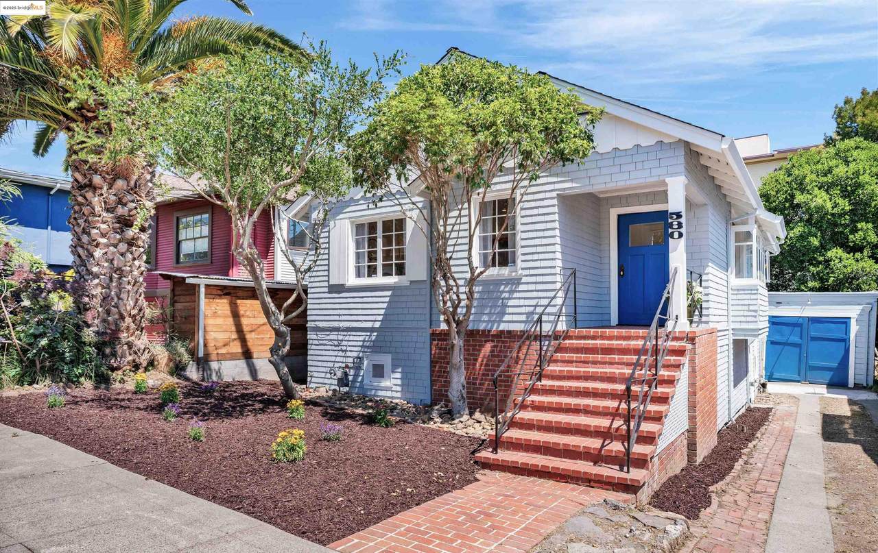 580 Chetwood St. - Photo 1