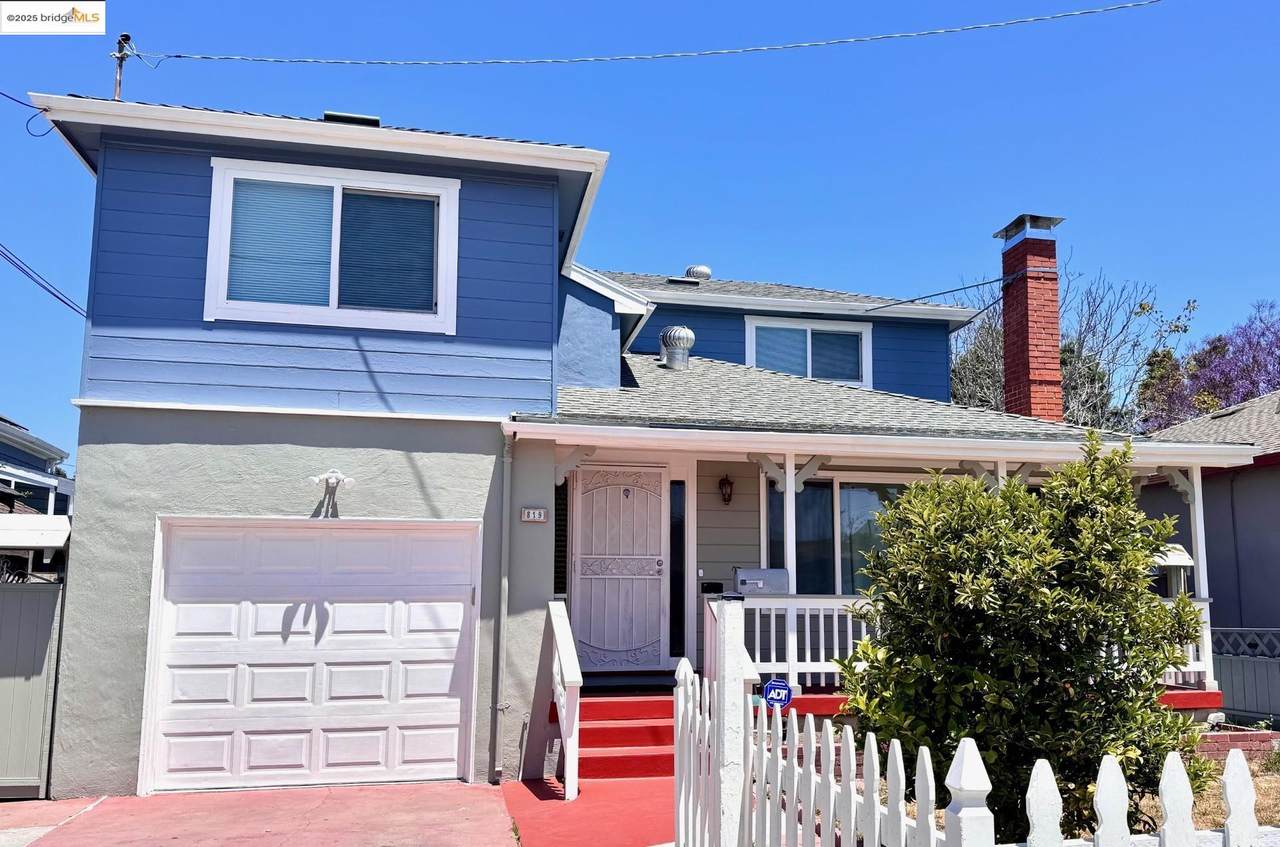819 Delano Street - Photo 1