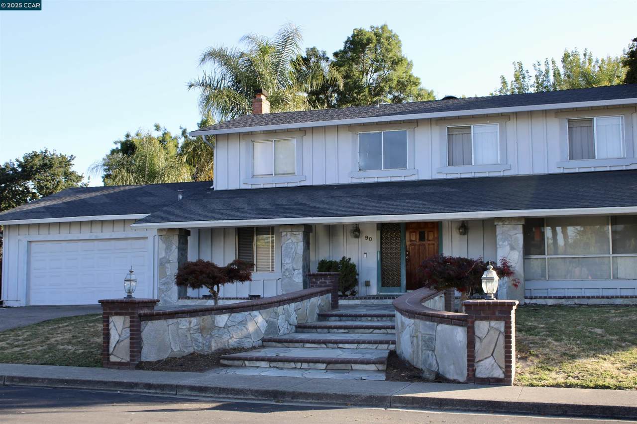 90 Madera Court - Photo 1