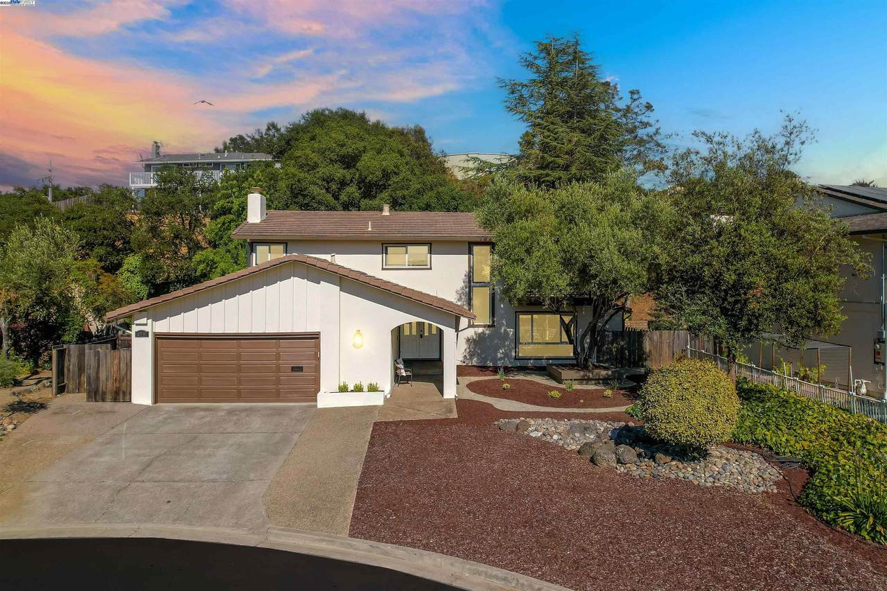 27880 Pebble Ct - Photo 1