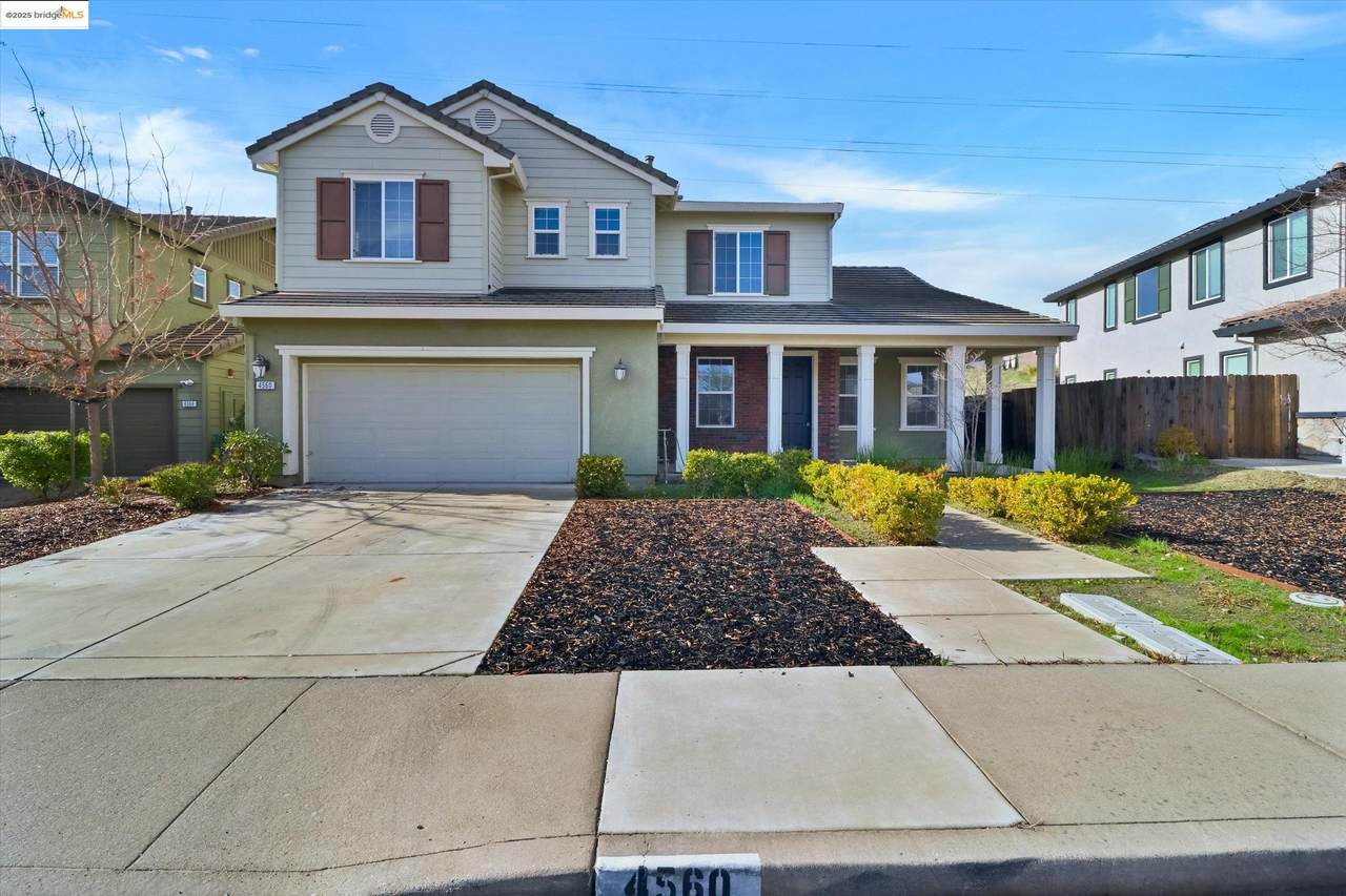 4560 Benton St - Photo 1