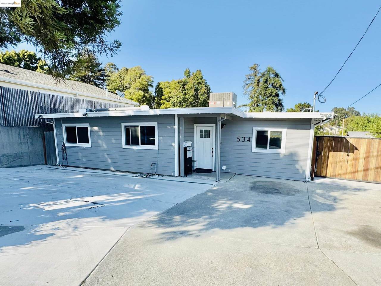 534 Rincon Rd - Photo 1