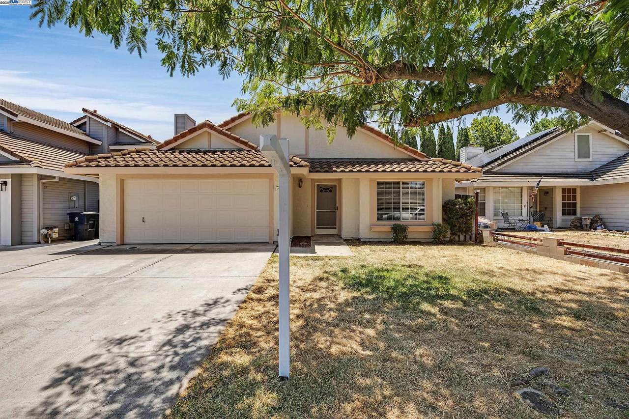 270 Arroyo Hondo Cir - Photo 1