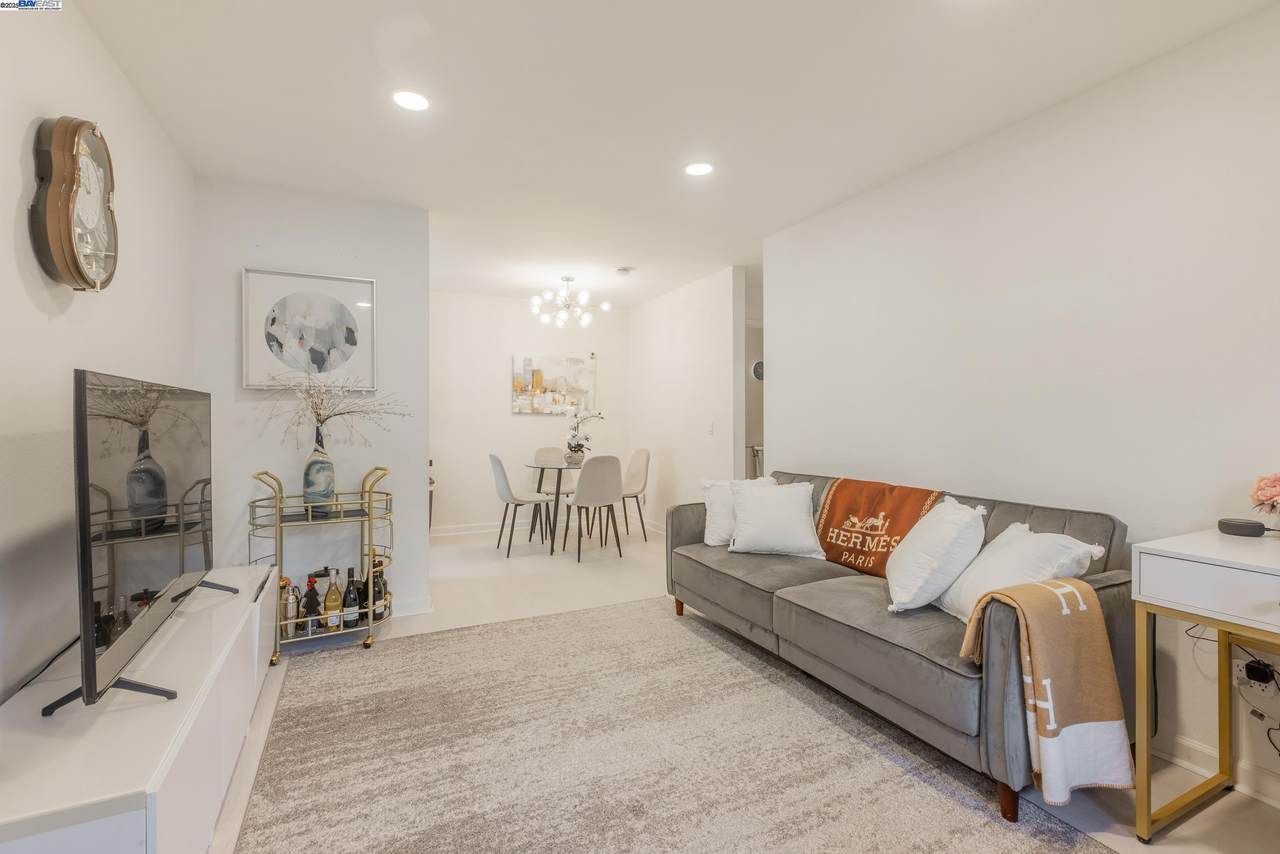 408 Boardwalk Ave 1 - Photo 1